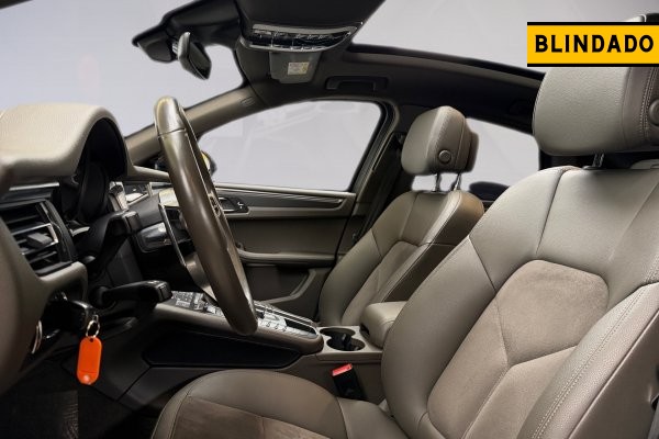 PORSCHE Macan 2.0 16V GASOLINA 4P AUTOMÁTICO 2020/2021 PORSCHE Macan 2.0 16V GASOLINA 4P AUTOMÁTICO 2020/2021